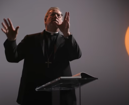 «El Señor Lo Necesita» – Sermón del Domingo del obispo Robert Barron (10-04-22)